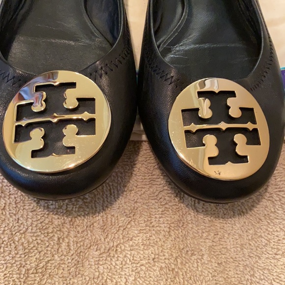 Tory Burch ballet flats. Like new! - Picture 2 of 5